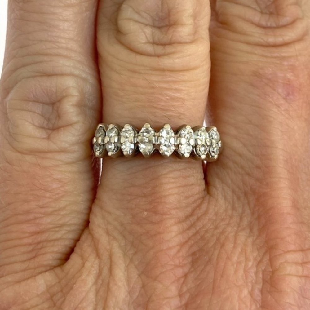 VTG 14K EREV White Gold 16 Stone Round Diamond Wedding Band Ring 5.75 - Picture 12 of 16